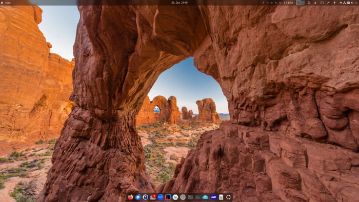 Ubuntu mit modernem, durch Erweiterungen angepassten Gnome-Desktop. (Screenshot: Philipp Last)